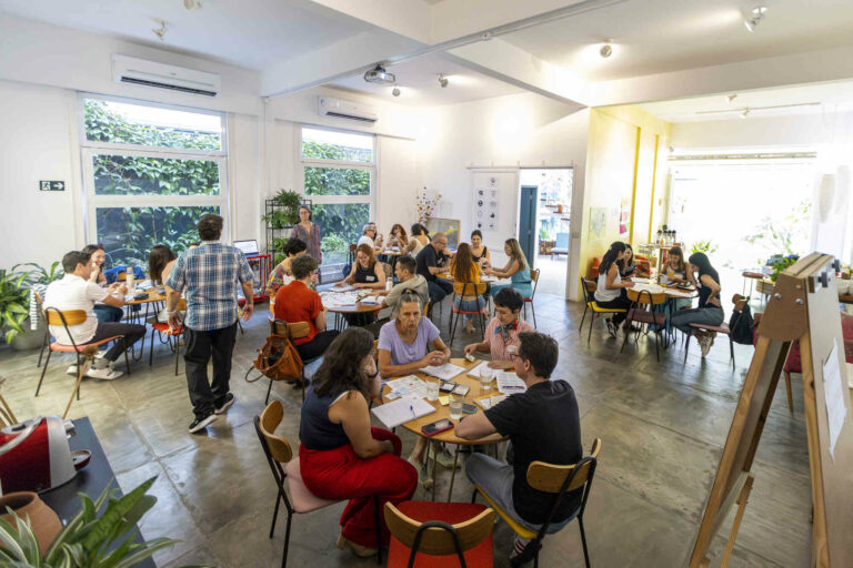 O que é Art of Hosting e como aplicar seus princípios no seu workshop?